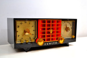 Widow Black and Red Mid Century 1955 Zenith Model R623G AM Tube Radio Sleek and Sounds Great! - [product_type} - Zenith - Retro Radio Farm
