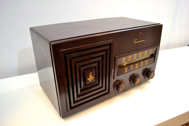 Cubist Brown Bakelite 1953 Emerson Model 641 AM Vacuum Tube Radio Sounds Amazing!