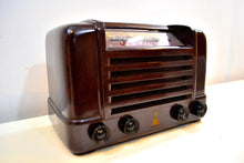Load image into Gallery viewer, Wenge Brown Bakelite 1947 Emerson Model 514 AM Shortwave Vacuum Tube Radio Great Sounding! - [product_type} - Emerson - Retro Radio Farm