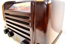 Load image into Gallery viewer, Wenge Brown Bakelite 1947 Emerson Model 514 AM Shortwave Vacuum Tube Radio Great Sounding! - [product_type} - Emerson - Retro Radio Farm