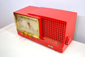 SOLD! - May 23, 2019 - CORAL Pink Mid Century Retro Vintage 1959 Arvin Model 957T AM Tube Clock Radio Works Great!