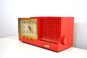 SOLD! - May 23, 2019 - CORAL Pink Mid Century Retro Vintage 1959 Arvin Model 957T AM Tube Clock Radio Works Great! - [product_type} - Arvin - Retro Radio Farm