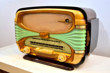 画像をギャラリービューアに読み込む, Made in France Mid Century Vintage 1958 Oceanic Surcouf Model Vacuum Tube Radio Rare and Beautiful Condition! - [product_type} - Oceanic - Retro Radio Farm