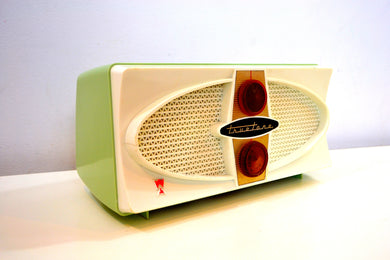SOLD! - Oct 1, 2019 - Cool Mint Green Retro Vintage Mid Century Jetsons 1950's Truetone AM Tube Radio Fab 50s Glory!