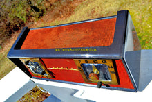 Load image into Gallery viewer, SOLD! - Nov 21, 2018 -Machiatto Brown Clay Red Mesh 1954 Sparton Model 375C AM Tube Radio Real Looker! - [product_type} - Sparton - Retro Radio Farm