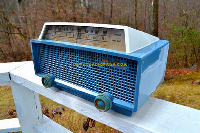 SOLD! - Apr 4, 2018 - MERCURY BLUE Mid Century Retro Vintage 1955 Hallicrafters Model 622 Tube AM Shortwave Radio Totally Awesome!