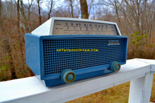 Charger l&#39;image dans la galerie, SOLD! - Apr 4, 2018 - MERCURY BLUE Mid Century Retro Vintage 1955 Hallicrafters Model 622 Tube AM Shortwave Radio Totally Awesome! - [product_type} - Hallicrafters - Retro Radio Farm