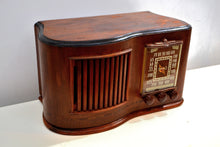 Load image into Gallery viewer, Golden Age 1945 Sonora RCU-208 AM Tube Radio Curvaceous Wooden Beauty! - [product_type} - Sonora - Retro Radio Farm