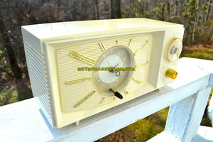 SOLD! - July 21, 2018 - BLUETOOTH MP3 UPGRADE ADDED - SNOW WHITE Mid Century Retro 1959 Westinghouse Model H816L5 Tube AM Clock Radio Totally Restored! - [product_type} - Westinghouse - Retro Radio Farm