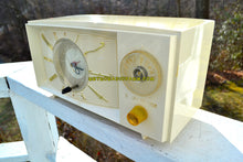 Load image into Gallery viewer, SOLD! - July 21, 2018 - BLUETOOTH MP3 UPGRADE ADDED - SNOW WHITE Mid Century Retro 1959 Westinghouse Model H816L5 Tube AM Clock Radio Totally Restored! - [product_type} - Westinghouse - Retro Radio Farm