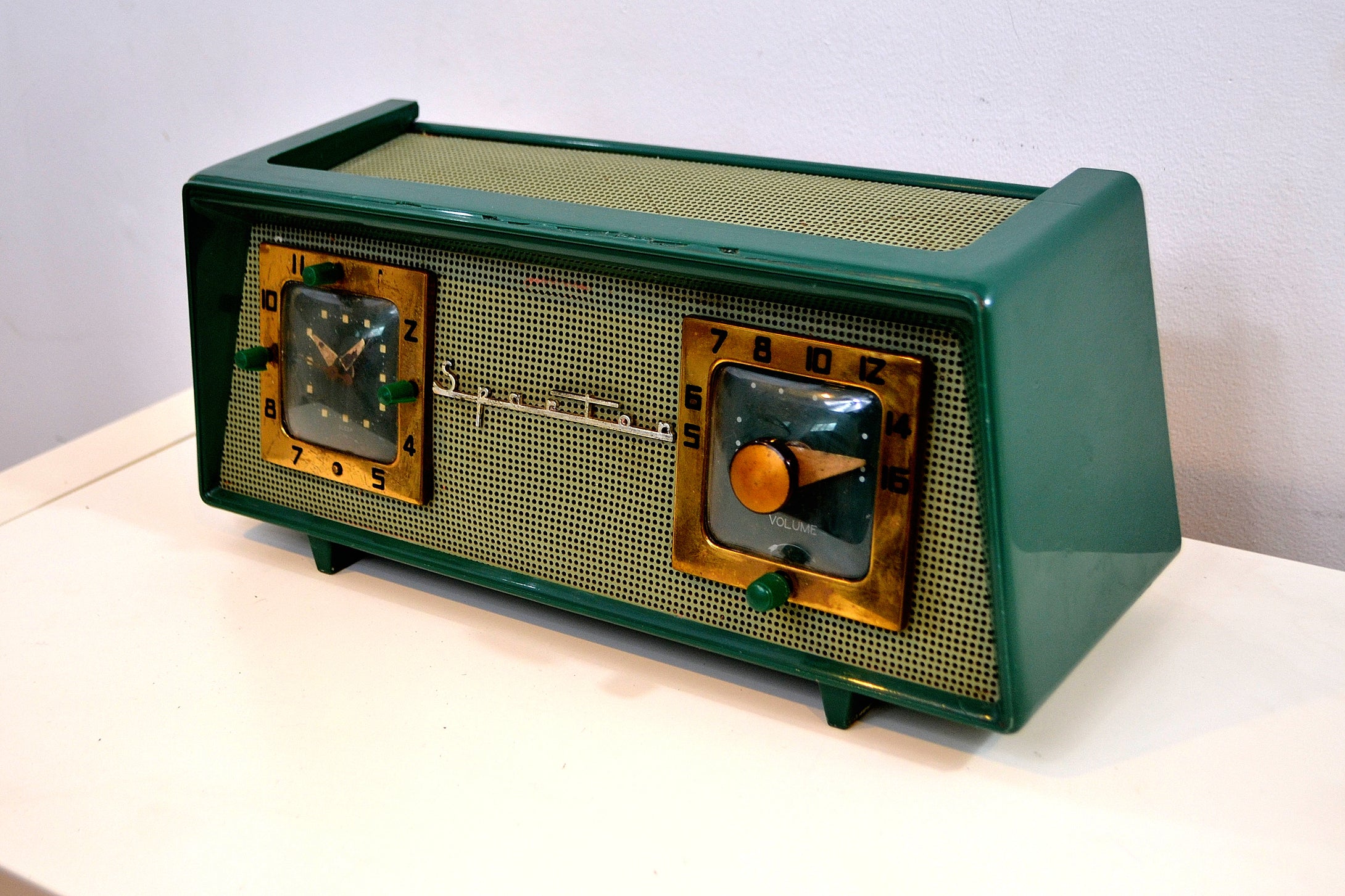 SOLD! - May 21, 2019 - Dark Evergreen with Light Green Mesh 1954 Sparton Model 375C AM Tube Radio Real Looker! - [product_type} - Sparton - Retro Radio Farm