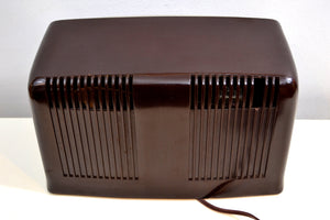 Espresso Brown Retro Vintage 1949 Silvertone Model 9005 AM Vacuum Tube Radio Works Great! - [product_type} - Silvertone - Retro Radio Farm