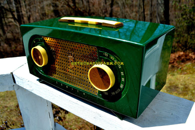 SOLD! - May 6, 2018 - CANDY APPLE GREEN 1955 Zenith Model R511F AM Tube Radio Excellent Condition!