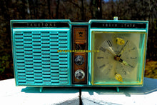 Charger l&#39;image dans la galerie, SOLD! - Oct 25, 2018 - Azurite Blue1964 Truetone Model DC2614 Solid State Clock Retro Radio - [product_type} - Truetone - Retro Radio Farm