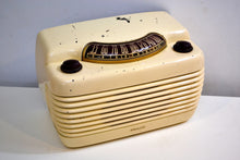 Load image into Gallery viewer, Ivory Bakelite Vintage 1948 Philco Model 48-460 AM Radio Loud as a Hippo! - [product_type} - Philco - Retro Radio Farm