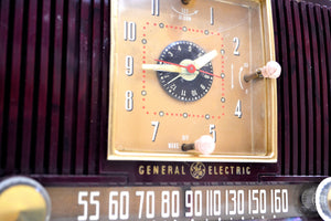 Elegant Brown Marbled 1955 General Electric Model 551 Vintage AM Clock Radio Popular Model! Sounds Great! - [product_type} - General Electric - Retro Radio Farm