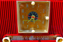 Charger l&#39;image dans la galerie, SOLD! - Aug 3, 2018 - BLUETOOTH MP3 Ready - CRIMSON RED Mid Century 1954 General Electric Model 548PH Tube AM Clock Radio Looks Great! - [product_type} - General Electric - Retro Radio Farm