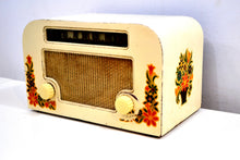 Load image into Gallery viewer, Country Cottage Ivory 1940 Motorola 55x15 Tube AM Radio Original Factory Quaint Design! - [product_type} - Motorola - Retro Radio Farm