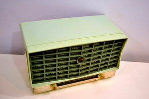 Pistachio Mint Green Vintage 1953 RCA Victor 6-XD-5 Tube Radio Sounds and Looks Great! - [product_type} - RCA Victor - Retro Radio Farm