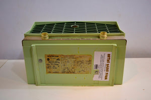 Pistachio Mint Green Vintage 1953 RCA Victor 6-XD-5 Tube Radio Sounds and Looks Great! - [product_type} - RCA Victor - Retro Radio Farm