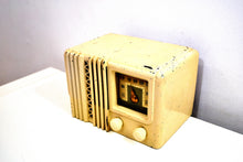 Load image into Gallery viewer, Alabaster Ivory Bakelite Post War 1947 Delco Model 1230A AM Vacuum Tube Radio Works Great! - [product_type} - Firestone - Retro Radio Farm