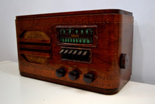 Load image into Gallery viewer, Wood Vintage 1939 Airline 84WG-612A AM Vacuum Tube AM Shortwave Radio Excellent+ Condition! - [product_type} - Airline - Retro Radio Farm