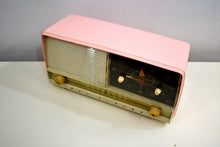 Charger l&#39;image dans la galerie, Powder Pink and White 1956 RCA Victor 8-C-7FE Vintage Tube AM Clock Radio Works Great! - [product_type} - RCA Victor - Retro Radio Farm