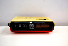 画像をギャラリービューアに読み込む, Spirit of 76 Red White Julliette Model FDC-1976 Flip Clock Solid State AM FM Radio Very Patriotic! - [product_type} - Juliette - Retro Radio Farm