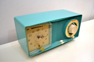 Aegean Turquoise 1961 Motorola Model C15JK25 Vacuum Tube AM Clock Radio Excellent Condition!