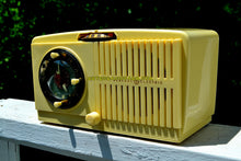 画像をギャラリービューアに読み込む, SOLD! - Dec 15, 2018 - BLUETOOTH MP3 Ready - Ivory Vanilla 1948-50 General Electric Model 65 Retro AM Clock Radio Works Great! - [product_type} - General Electric - Retro Radio Farm