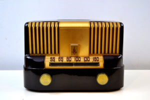 SOLD! - June 29, 2019 - "THE MODERNE" 1949 Emerson Model 561A Brown Bakelite AM Tube Radio Golden Age Beauty in Pristine Condition! - [product_type} - Emerson - Retro Radio Farm