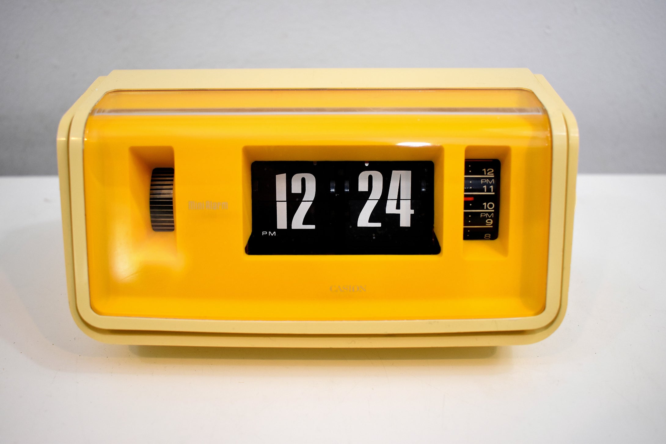 Eames Yellow Vintage 1970s Caslon Model 801 Flip Clock