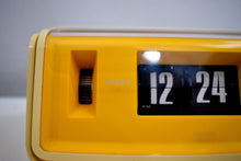 Charger l&#39;image dans la galerie, Eames Yellow Vintage 1970s Caslon Model 801 Flip Clock