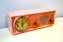 画像をギャラリービューアに読み込む, SOLD! - Jan 26, 2020 - Pink Velvet 1957 Motorola 57CS Port Hole Tube AM Clock Radio Totally Restored! - [product_type} - Motorola - Retro Radio Farm