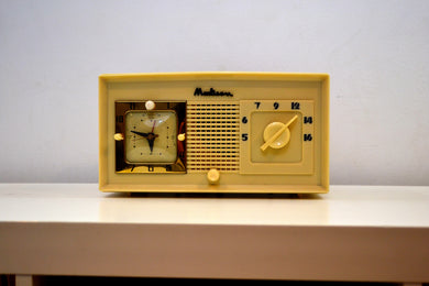 SOLD! - Nov 6, 2019 - Dreamy Cream 1949 Madison Model 940AU Tube Radio in Excellent Condition Works Great!
