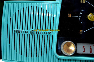 SOLD! - Nov 24, 2018 - Seafoam Green Mid Century Jetsons 1957 General Electric Model 912D Tube AM Clock Radio Sweet! - [product_type} - General Electric - Retro Radio Farm