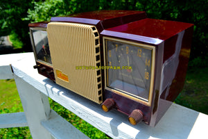 SOLD! - Sept 30, 2018 - Espresso 1955 General Electric Model 920 Tube AM Clock Radio Excellent Plus!