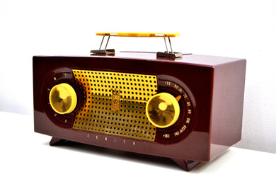 売れました！ - 2019 年 7 月 30 日 - マルーン 1955 ゼニス「ブロードウェイ」モデル R511R AM 真空管ラジオ - よろしくお願いします!