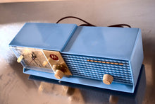 画像をギャラリービューアに読み込む, SOLD! - July 24, 2018 - CORNFLOWER BLUE 1957 Motorola 57CD Tube AM Clock Radio Excellent Condition! - [product_type} - Motorola - Retro Radio Farm