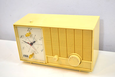 SOLD! - July 22, 2019 - Lemon Cream 1966 Arvin Model 55R97 Tube AM Clock Radio Retro Space Age!