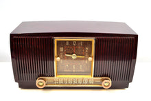 Load image into Gallery viewer, SOLD! - Feb 7, 2020 - Elegant Brown Marbled 1955 General Electric Model 551 Vintage AM Clock Radio Popular Model! Sounds Great! - [product_type} - General Electric - Retro Radio Farm