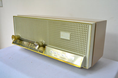 サンダルウッド ベージュ 1964 フィルコ モデル N-876ABE-124 デュアル スピーカー AM チューブ ラジオ サウンドが素敵です。