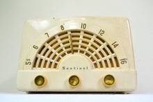 画像をギャラリービューアに読み込む, SOLD! - Nov 24, 2018 - Deco-Licious Ivory 1953 Sentinel Model 344 AM Tube Radio Excellent Condition Sounds Divine! - [product_type} - Sentinel - Retro Radio Farm