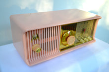 Charger l&#39;image dans la galerie, SOLD! - Aug 7, 2018 - MARILYN PINK Mid Century Vintage Retro 1956 Motorola 56CD Tube AM Clock Radio She&#39;s A Doll! - [product_type} - Motorola - Retro Radio Farm