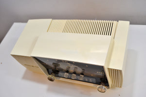 SOLD! - Aug 23, 2019 - Classic Pure White 1957 General Electric Model 912 Tube AM Clock Radio Solid Player Nice Looker! - [product_type} - General Electric - Retro Radio Farm
