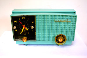 SOLD! - Dec 1, 2018 - Teal Blue Retro Jetsons Vintage 1957 RCA Victor RCA 3RD-35 Tube AM Clock Radio Cute! - [product_type} - RCA Victor - Retro Radio Farm