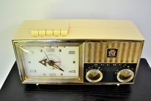 SOLD! - Sept 28, 2019 - Lucent White 1962 Bulova Model 180 Tube AM Clock Radio Sweet! - [product_type} - Bulova - Retro Radio Farm