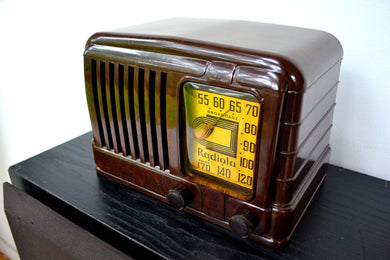 SOLD! - Sept 1, 2019 - GOLDEN AGE Art Deco 1941 Radiola Model 510 Bakelite AM Tube Radio Works Great! So Classy Looking!