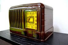 Load image into Gallery viewer, SOLD! - Sept 1, 2019 - GOLDEN AGE Art Deco 1941 Radiola Model 510 Bakelite AM Tube Radio Works Great! So Classy Looking! - [product_type} - Radiola - Retro Radio Farm