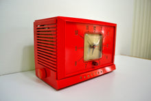 画像をギャラリービューアに読み込む, Sentry Red 1955 Sentinel Model 1U364 Vintage AM Tube Radio Real Cutie! - [product_type} - Sentinel - Retro Radio Farm